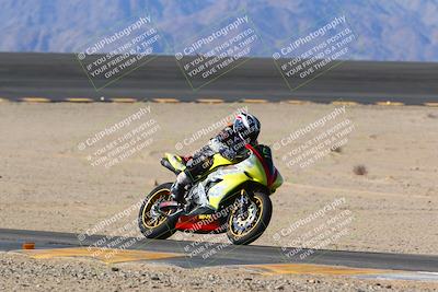 media/Jan-13-2024-SoCal Trackdays (Sat) [[9c032fe5aa]]/Bowl Exit Set 1 (1125am)/